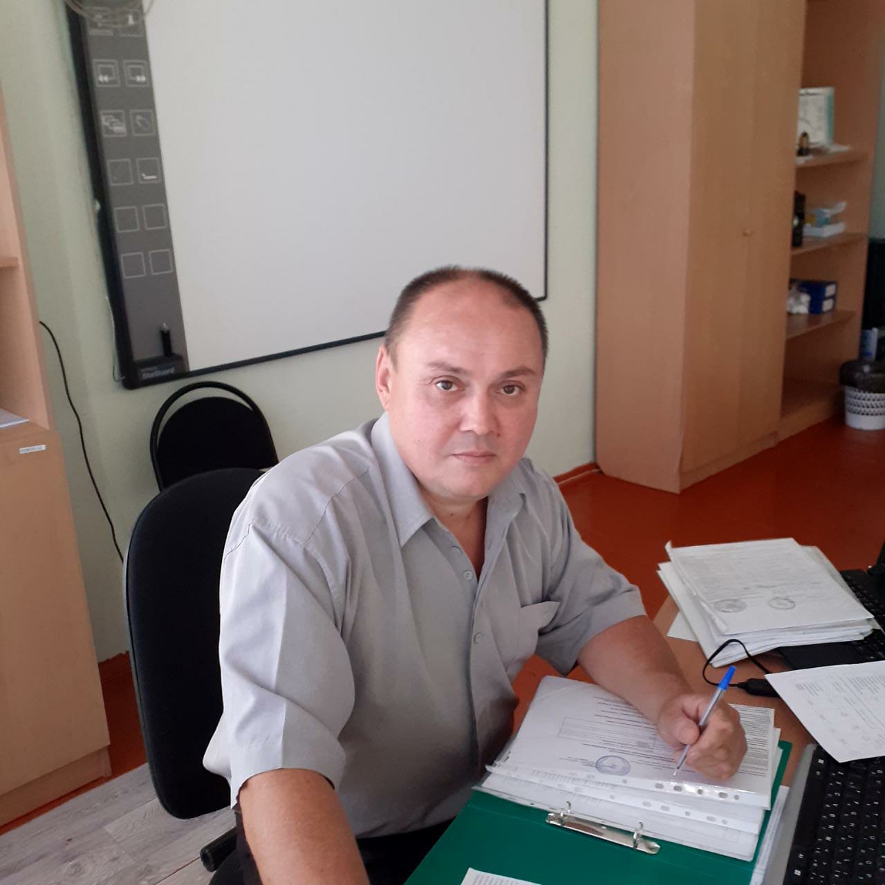 Аглиуллин Азат Маратович.